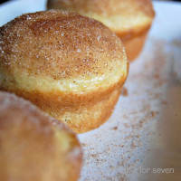 French Breakfast Muffins #cinnamon #muffins #sugar #breakfast #butter #tableforsevenblog @tableforseven