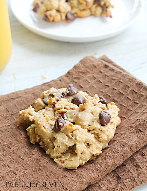 Chocolate Chip Oatmeal Breakfast Cookies #oatmeal #chocolatechip #cookies #breakfast #tableforsevenblog 