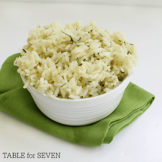 Chicken Flavored Rice #copycat #makeithomemade #chicken #rice #nomorebox #tableforsevenblog 