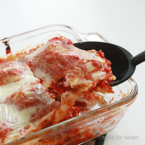 Ravioli Lasagna @tableforseven #tableforsevenblog #ravioli #lasagna #dinner #recipe