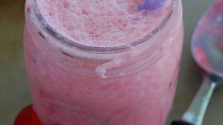 Strawberry Freeze- Table for Seven