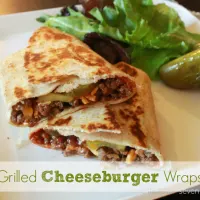 Grilled Cheeseburger Wraps #cheeseburger #groundbeef #groundturkeyt #dinner #tableforsevenblog