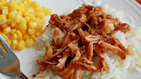 Crock Pot Cranberry Chicken #crockpot #slowcooker #chicken #cranberry #dinner #tableforsevenblog