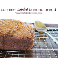 Caramel Swirled Banana Bread #bananabread #caramel #bread #caramel