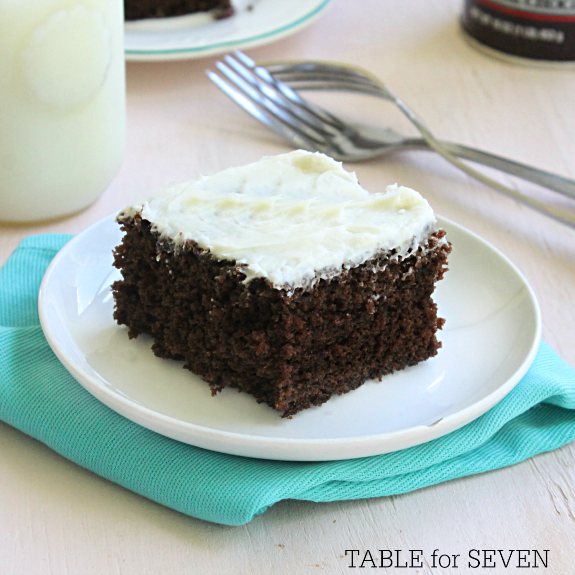 Hershey''s Chocolate Cake with Buttercream Frosting #chocolatecake #cake #dessert #hersheyschocolate #tableforsevenblog 