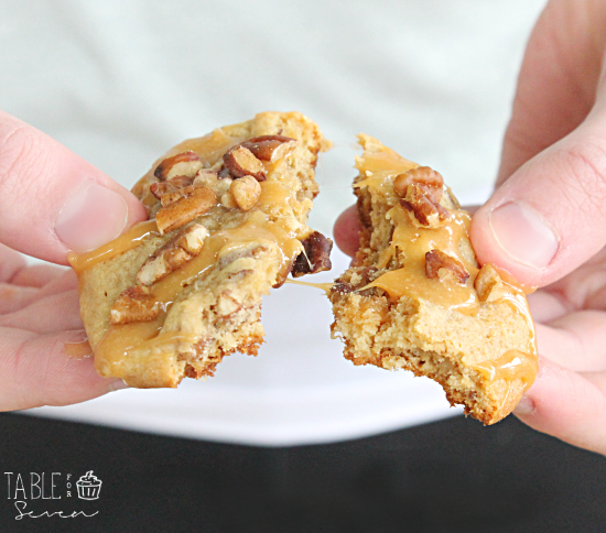 Turtle Cookies #turtle #caramel #pecaon #cookies #dessert #tableforsevenblog 