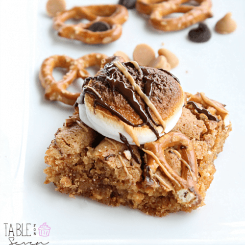 Salted Pretzel Marshmallow Bars #pretzel @tableforseven #tableforsevenblog #chocolate #peanutbutter