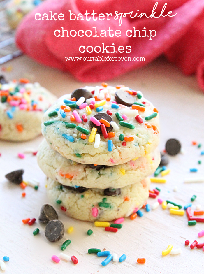 Cake Batter Sprinkles Chocolate Chip Cookies #tableforsevenblog #cookies #cakemix #sprinkles #chocolatechipcookies #dessert 