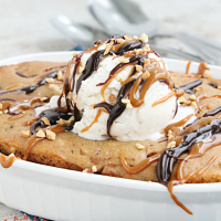 Chocolate Chip Paradise Pie #chocolatechip #copycatrecipe #pie #dessert #tableforsevenblog