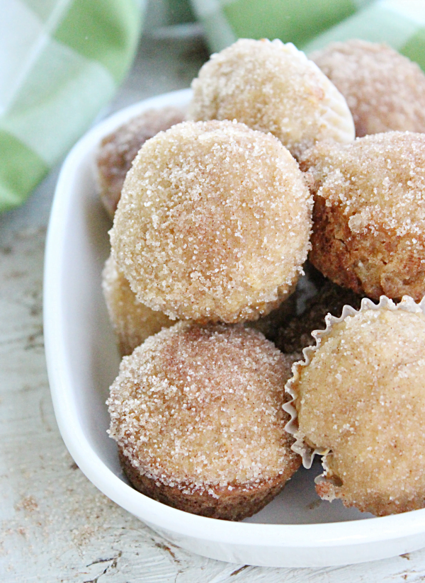 Mini Cinnamon Sugar Applesauce Muffins from Table for Seven #applesauce #cinnamonsugar #minimuffins #muffins