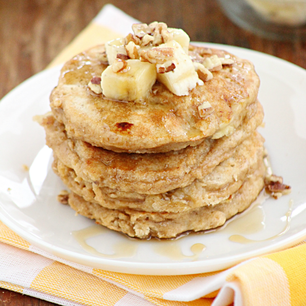Whole Wheat Banana Pancakes #pancakes #wholewheat #tableforsevenblog #banana #breakfast 
