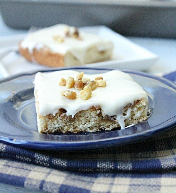 cinnamon roll blondies