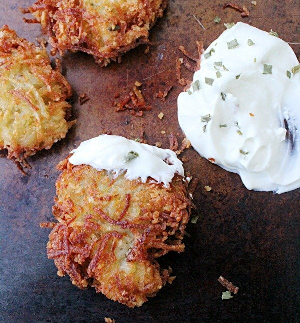 Potato Pancakes #potato #pancakes #potatopancakes #tableforsevenblog 