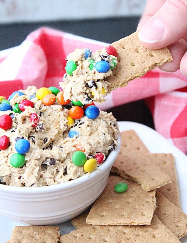 Monster Cookie Dip #monstercookie #dip #nobake #peanutbutter #oatmeal 
