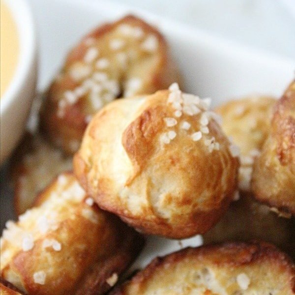 SOFT PRETZEL BITES WITH CHEDDAR CHEESE DIP from Table for Seven