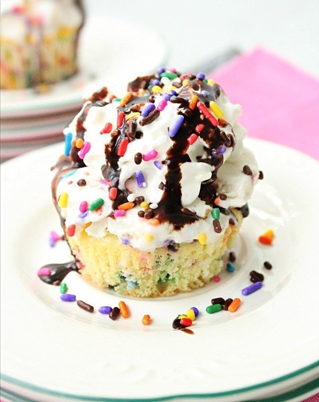 Ice Cream Cupcakes from Table for Seven