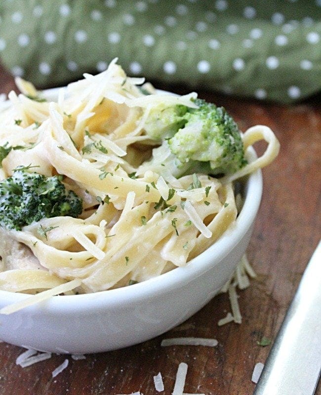 Instant Pot Chicken Fettuccine Alfredo With Broccoli Table For Seven Food For You The Family