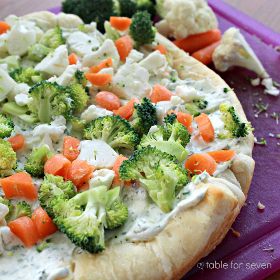 Cold Veggie Pizza #veggies #freshveggies #pizza #tableforsevenblog #recipe 