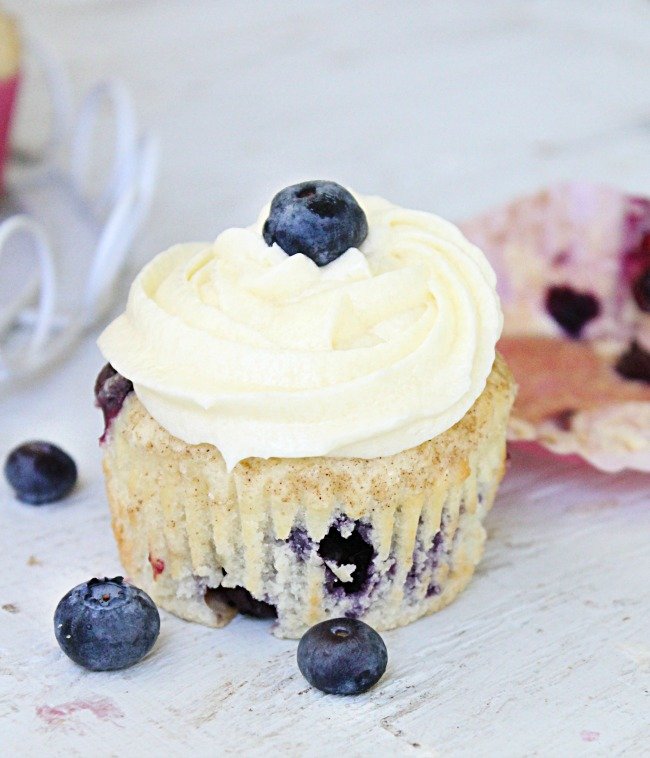 Blueberry Cupcakes with Soft Cream Cheese Frosting @tableforseven #tableforsevenblog #blueberry #cupcakes #dessert #creamcheesefrosting #recipe 
