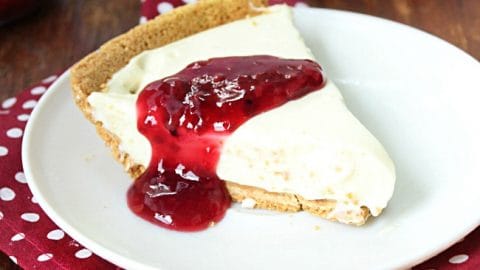 Four Ingredients Cheesecake from @tableforseven #tableforsevenblog #cheesecake #dessert #recipe
