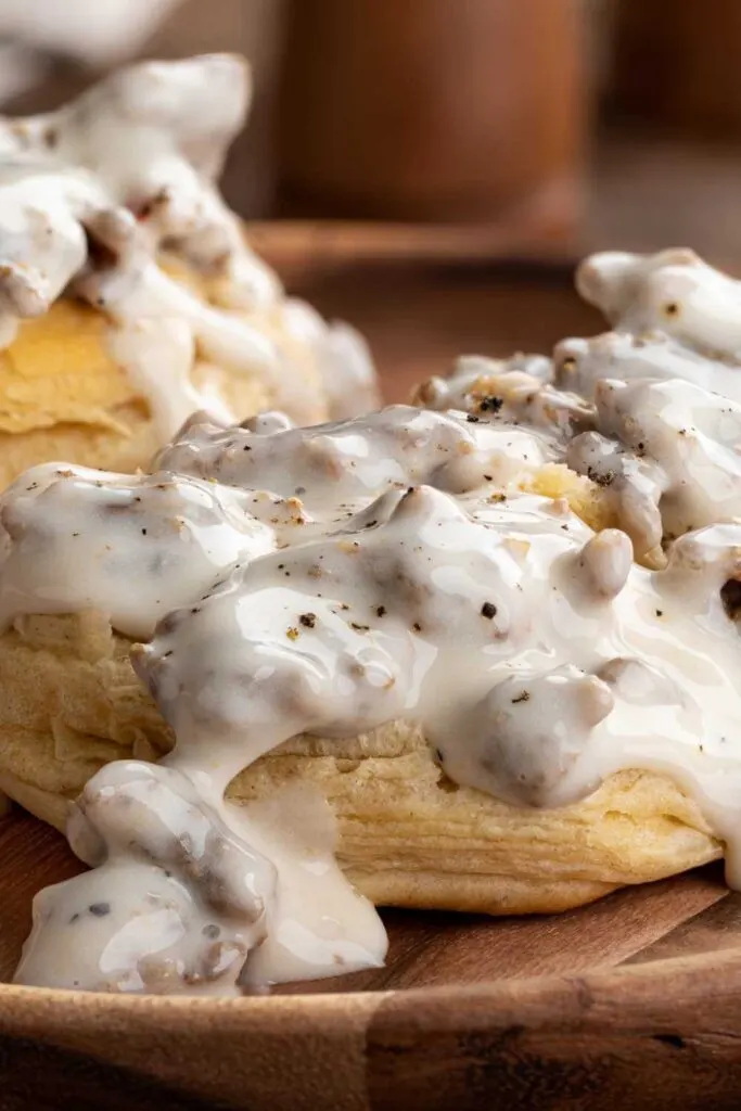 Pioneer Woman Biscuits And Gravy