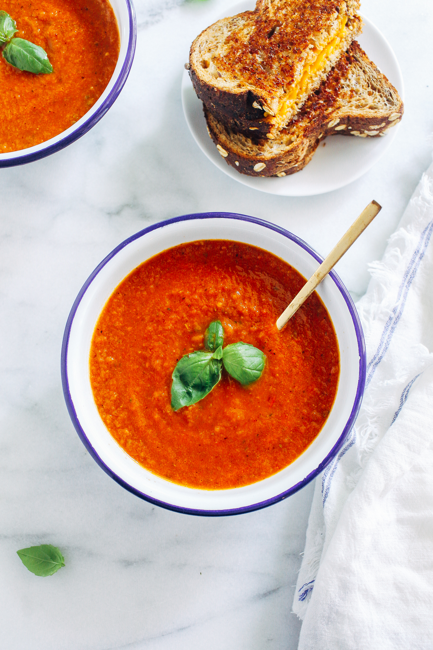 Easy Roasted Heirloom Tomato Soup