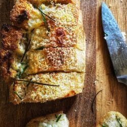 Gordon Ramsay Garlic Bread