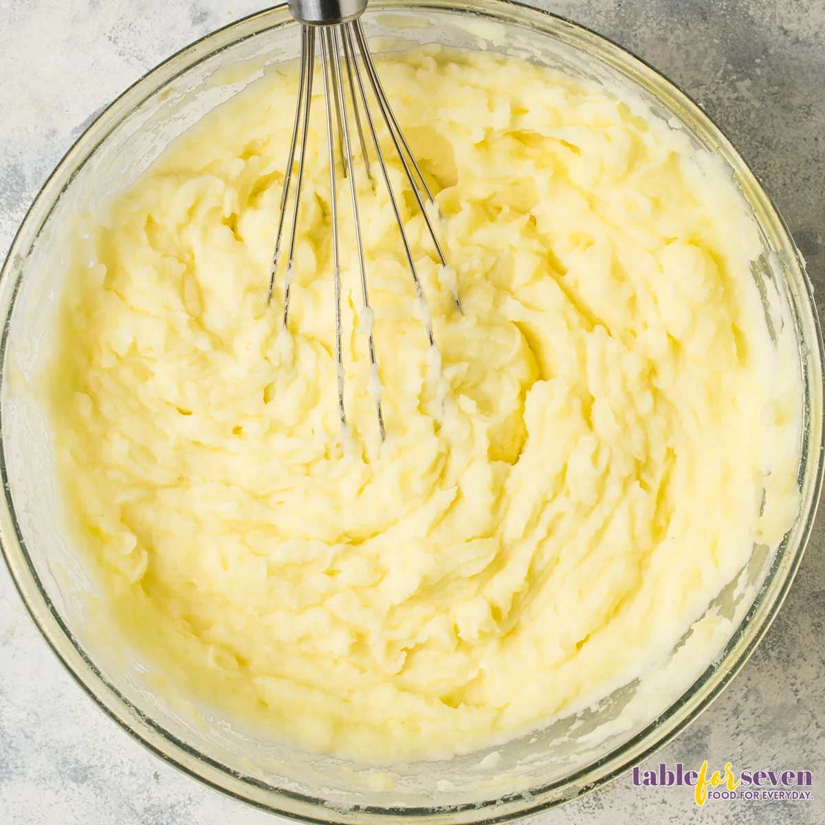 Creamy mashed potatoes for cottage pie