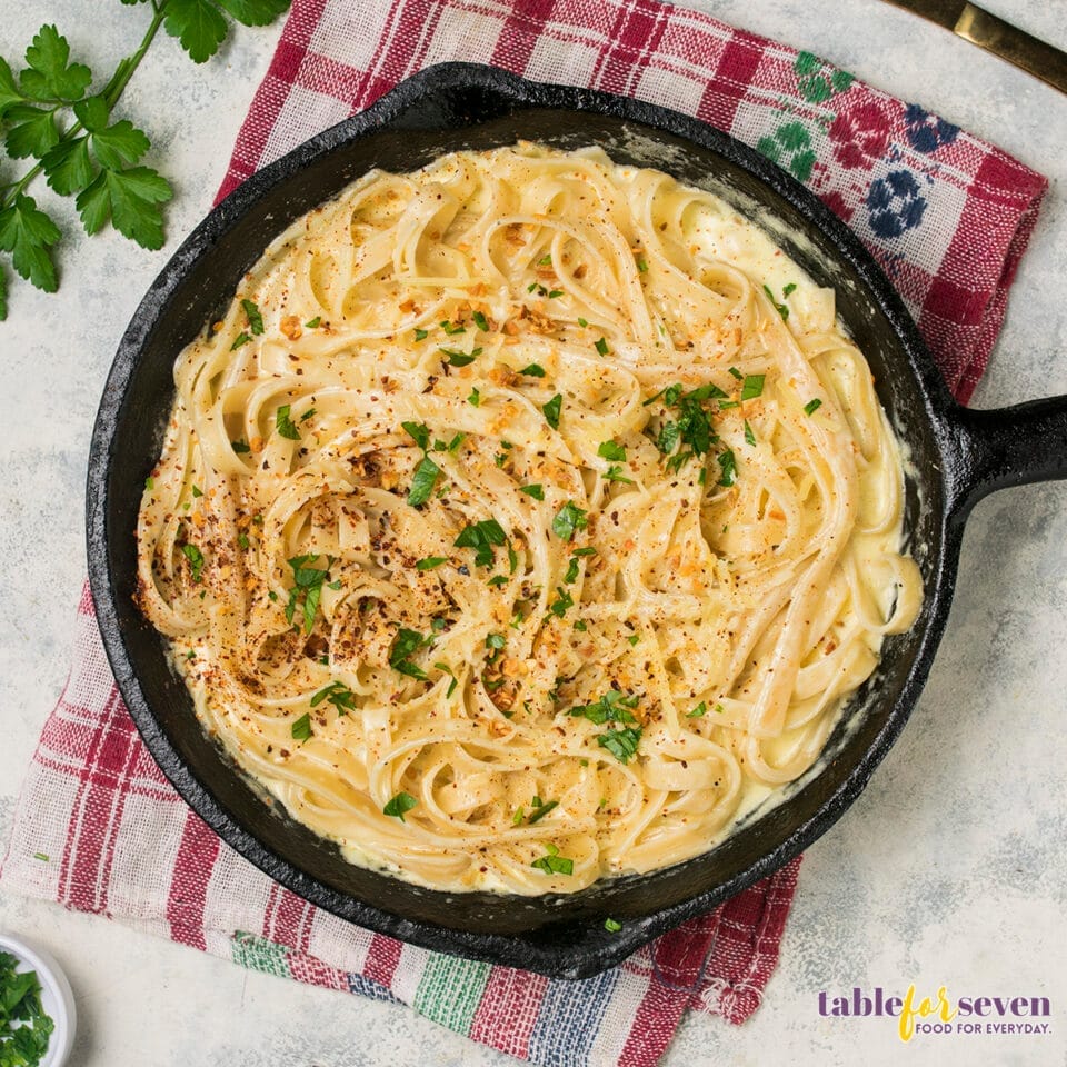 Gordon Ramsay Fettuccine Alfredo Table for Seven