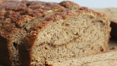 Greek Yogurt Cinnamon Swirl Banana Bread #greekyogurt #bananabread #cinnamonswirl #cinnamon