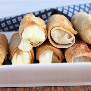 Air Fryer Mozzarella Sticks- Table for Seven