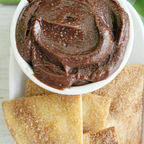 Baked Cinnamon Tortilla Chips with Chocolate Hazelnut Dip- Table for Seven #nutella #dip #cinnamonsugar #tortillachips #snacks #chocolatehazelnutspread
