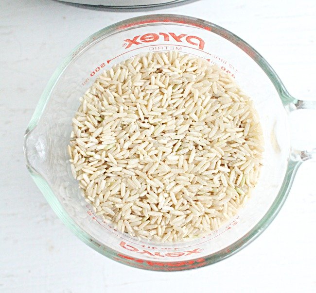How To Make Brown Rice: For Instant Pot & Stove Top: Table for Seven #brownrice #rice #sidedish #instantpot #pressurecooker #easy