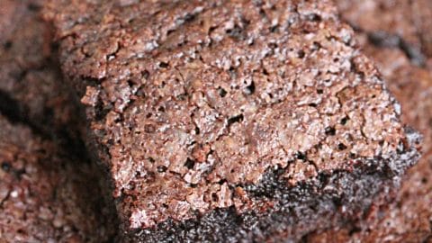 Brown Sugar Brownies- Table for Seven #brownies #brownsugar #dessert #chocolate