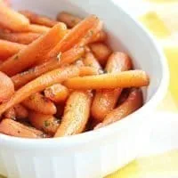 Brown Sugar Roasted Carrots #carrots #brownsugar #sidedish #veggies #tableforsevenblog