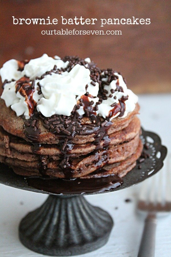 Brownie Batter Pancakes- Table for Seven #pancakes #browniebatter #chocolate