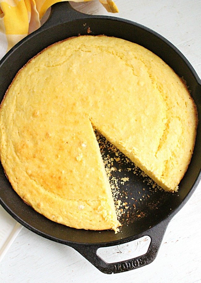 Buttermilk Cornbread #buttermilk #cornbread #bread #tableforsevenblog 