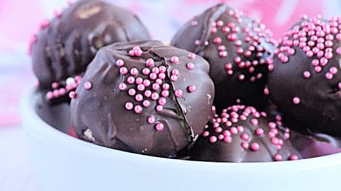 Cake Batter Truffles-Table for Seven #tableforsevenblog #cakebatter #truffles #cakemix