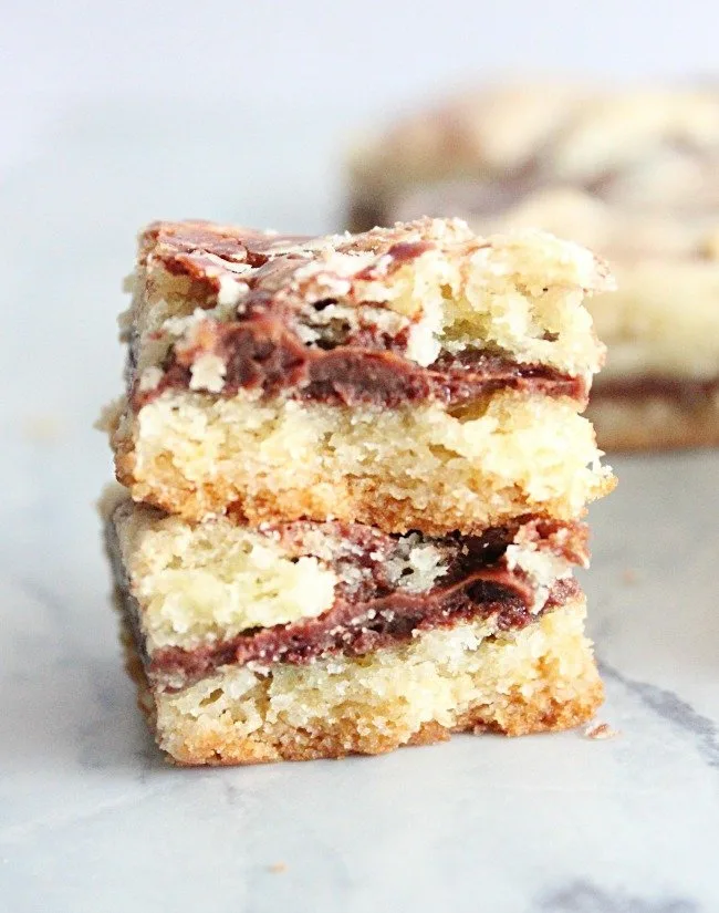 Can't Leave Alone Bars- Table for Seven #bars #cakemix #chocolate #dessert #bars