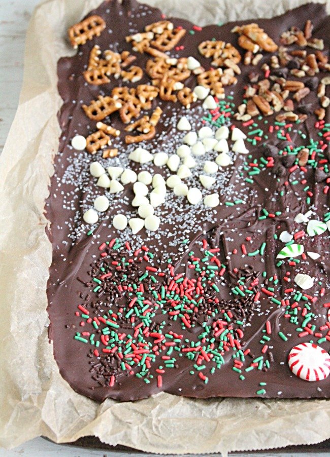 Easy Chocolate Bark- Table for Seven #chocolate #bark #nobake #dessert #nobakedessert