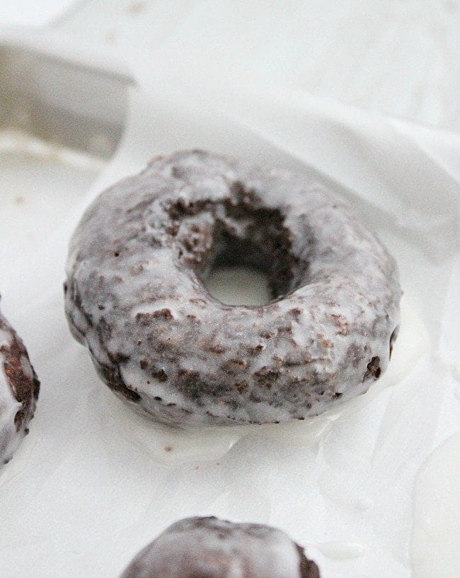 Chocolate Glazed Doughnuts #doughnuts #donuts #chocolate #glazed #glazeddoughnut #tableforsevenblog 