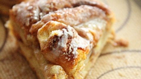 Cinnamon Sugar Crescent Swirl Bread- #tableforsevenblog #cinnamonsugar #bread #crescent