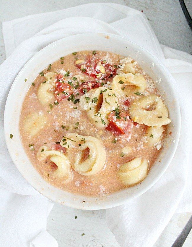 Crock Pot Creamy Tortellini Soup #crockpot #slowcooker #soup #tortellini #dinner #tableforsevenblog