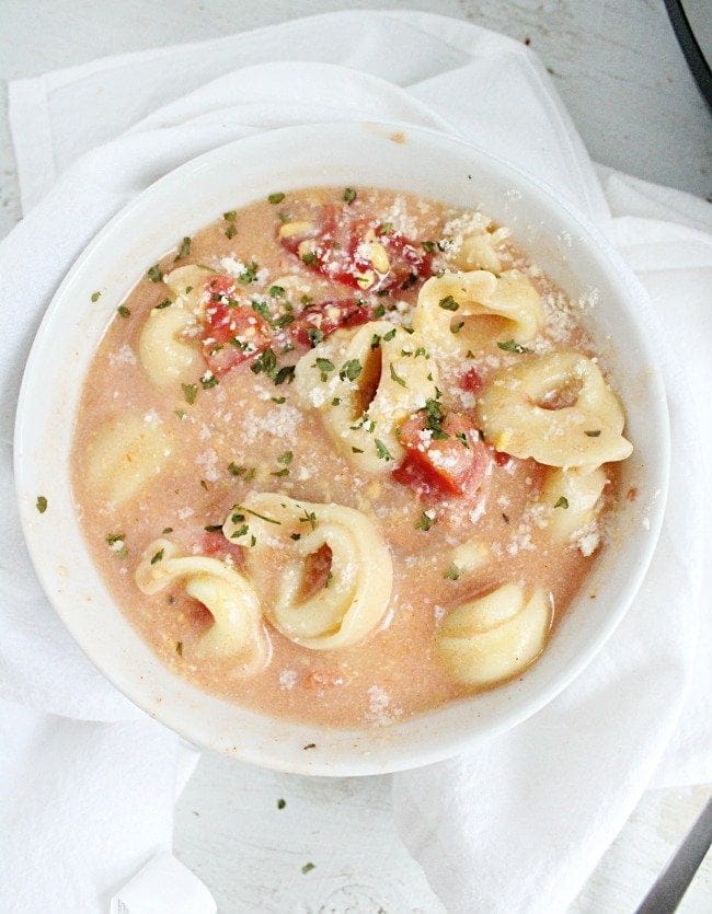 Crock Pot Creamy Tortellini Soup #crockpot #slowcooker #soup #tortellini #dinner #tableforsevenblog 