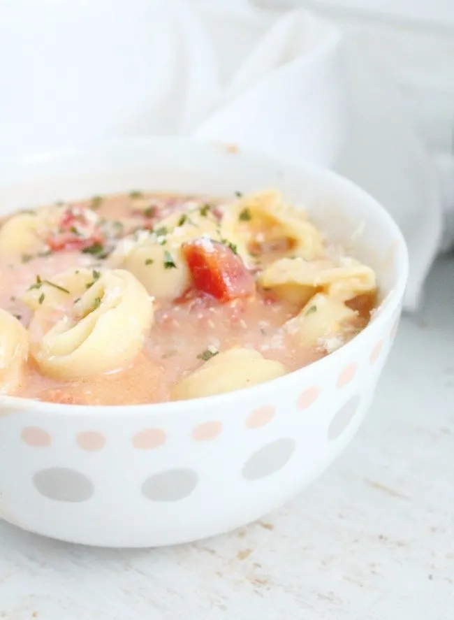 Crock Pot Creamy Tortellini Soup #crockpot #slowcooker #soup #tortellini #dinner #tableforsevenblog 