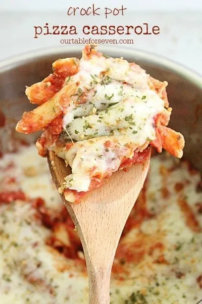 Crock Pot Pizza Casserole #crockpot #slowcooker #pizza #casserole #dinner #tableforsevenblog 