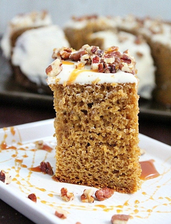 Crock Pot Pumpkin Spice Cake #crockpot #slowcooker #pumpkin #spicecake #creamcheesefrosting #cake #tableforsevenblog 