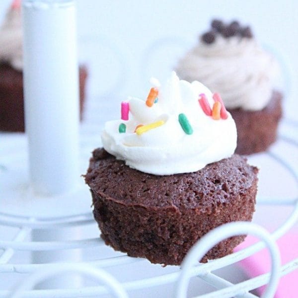 Diet Soda Brownie Bites #dietsode #brownies #chocolate #dessert #tableforsevenblog #guiltfreedessert