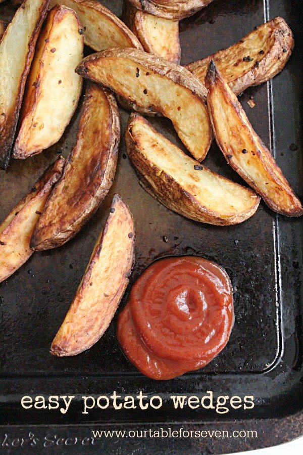 Easy Potato Wedges- Table for Seven #potatowedges #potato #wedges #baked #airfryer