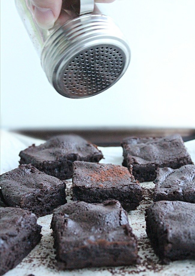 Flourless Brownies #flourless #brownies #dessert #chocolate